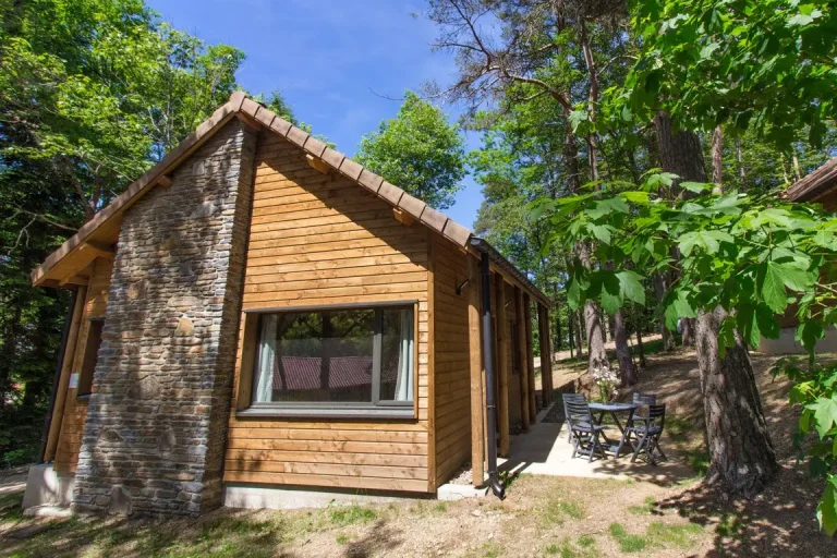 Les options d’hébergement à La Bastide-Puylaurent – Guide et conseils