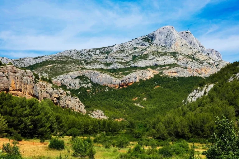 Les meilleures randonnées sur la Sainte-Victoire