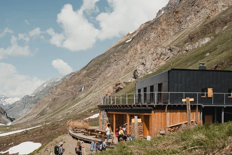 Refuge du Prariond : Infos, Randonnées & Réservation