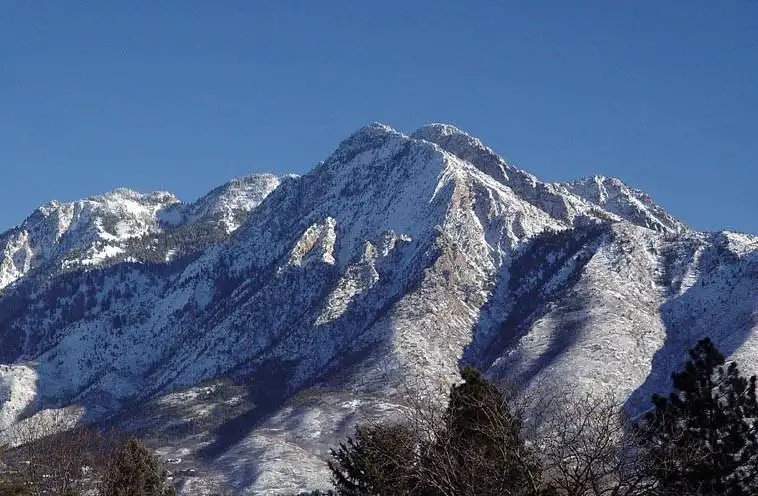 Trek Mont Olympe : Itinéraires et conseils